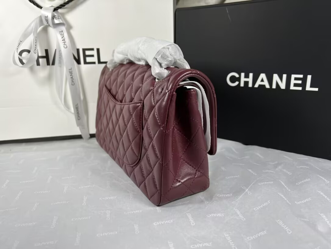 Chanel CLASSIC 11.12 HANDBAG 15.5 × 25.5 × 6.5 cm