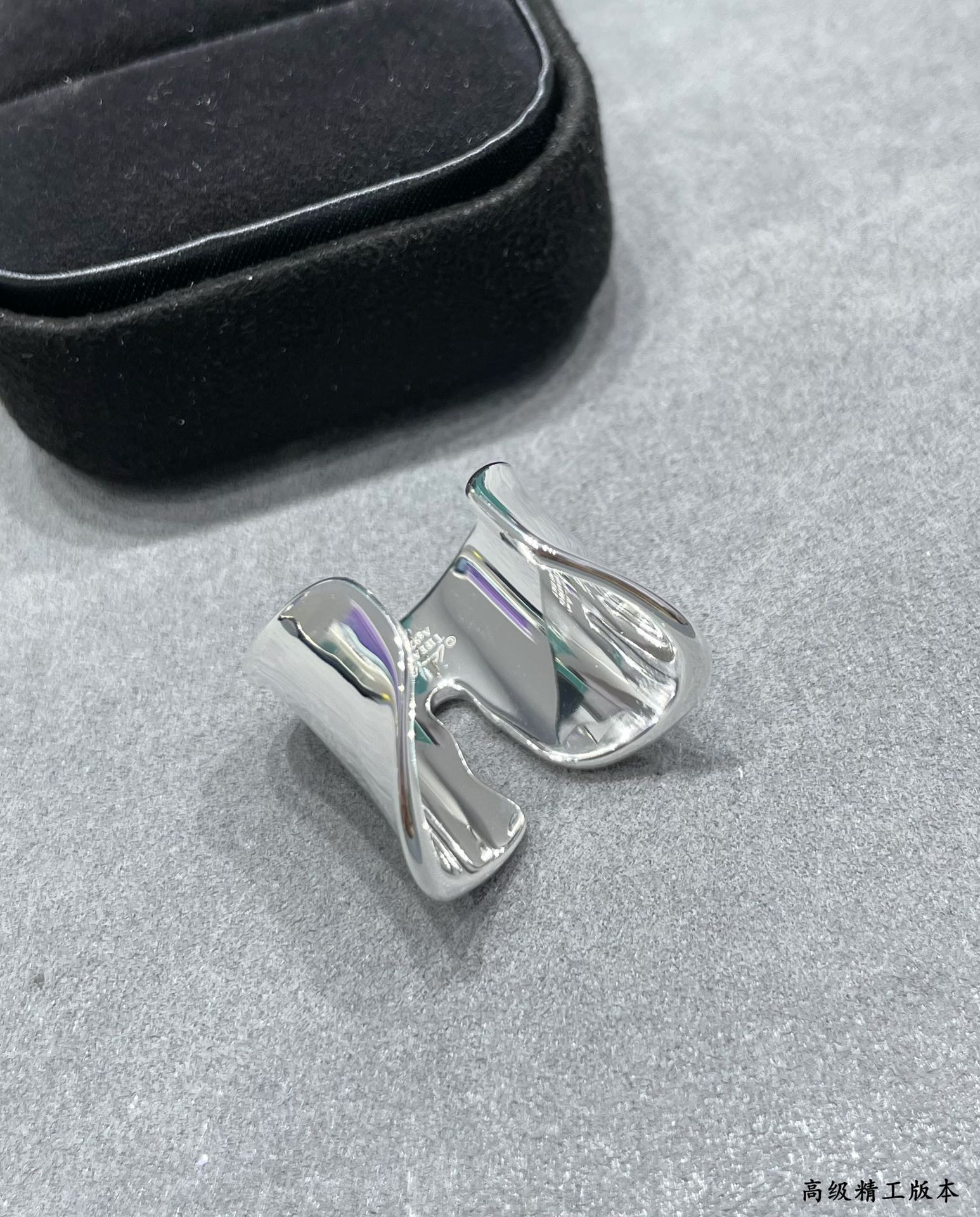 Tiffany & Co. Hardware Extra Wide Sterling Silver Ring Ag925