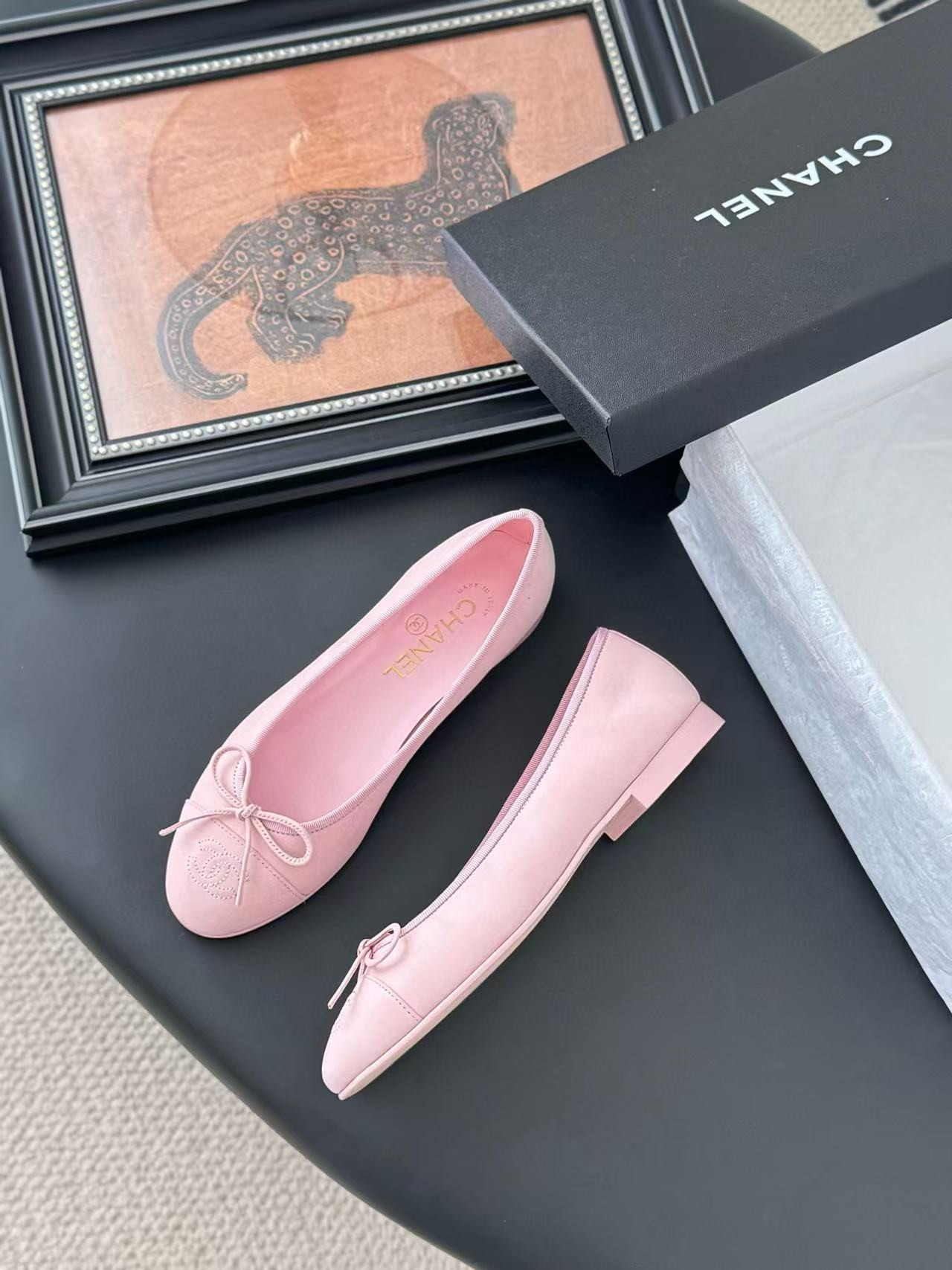 UA CHANEL BALLET FLATS