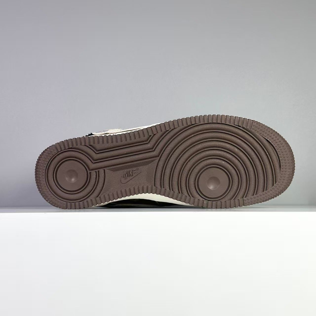 UA Louis Vuitton X Nike Air Force 1 Low