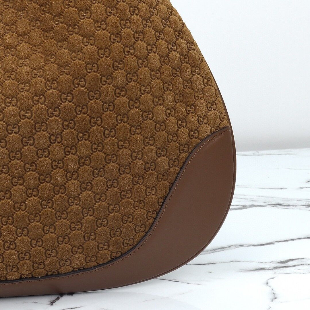 Gucci B Shoulder Bag 42x 36x 2cm