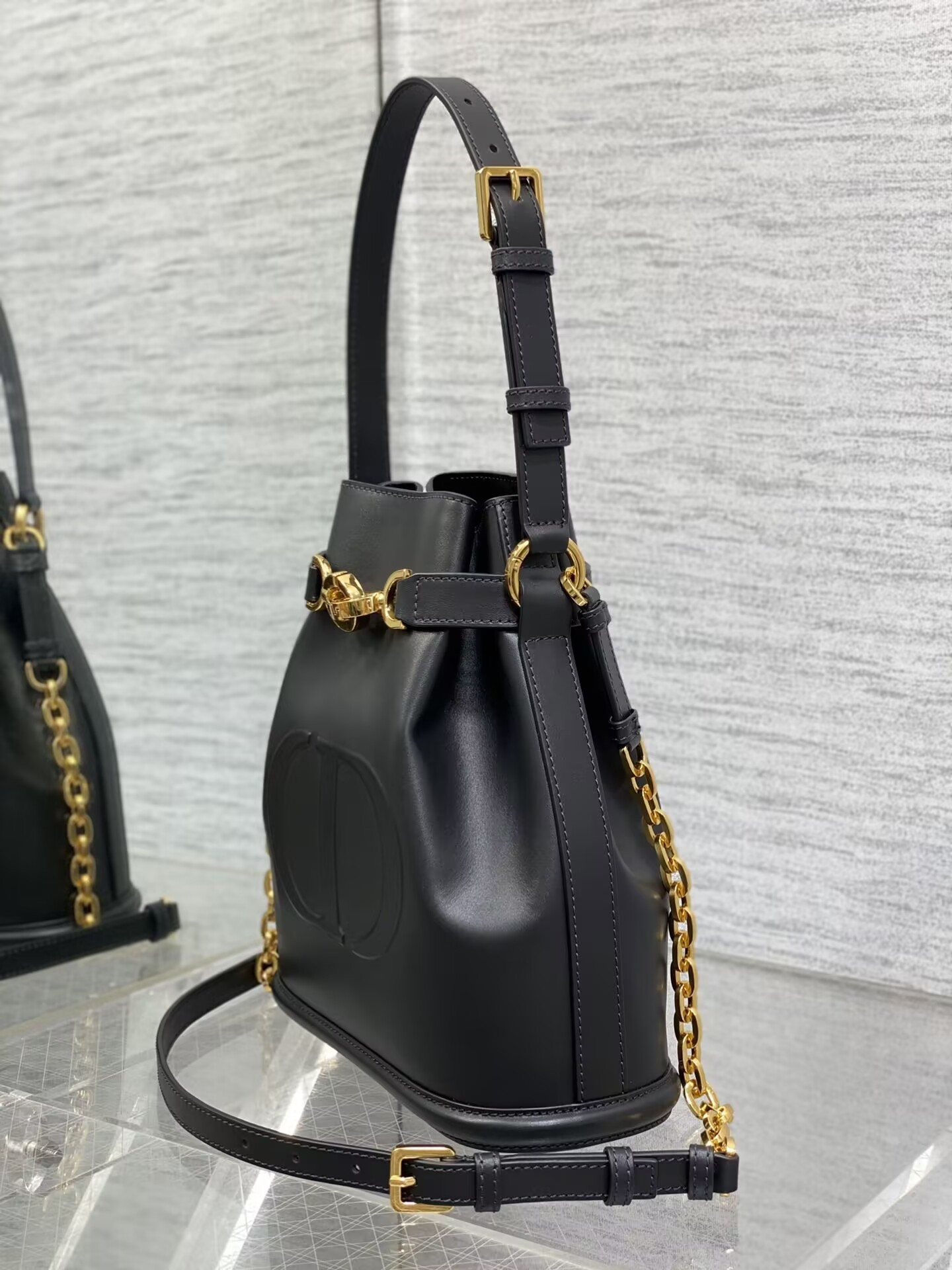 Dior Medium C