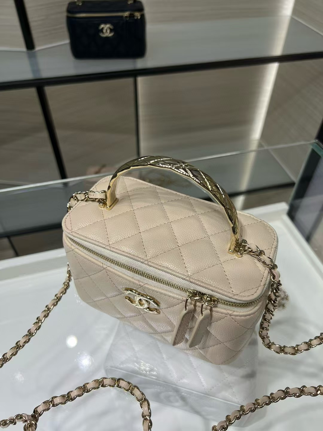 Chanel Clutch With Chain AP4590 17x9.5x8cm