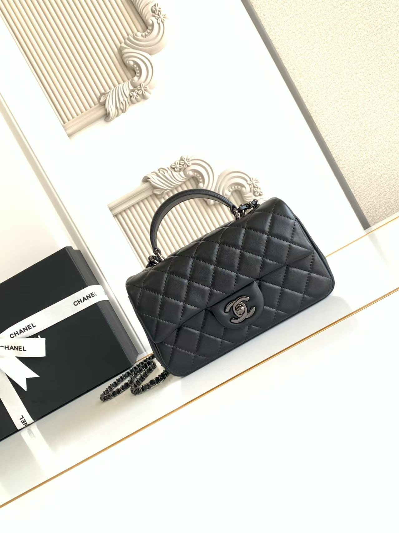 CHANEL Mini CF handle 20x12x6cm