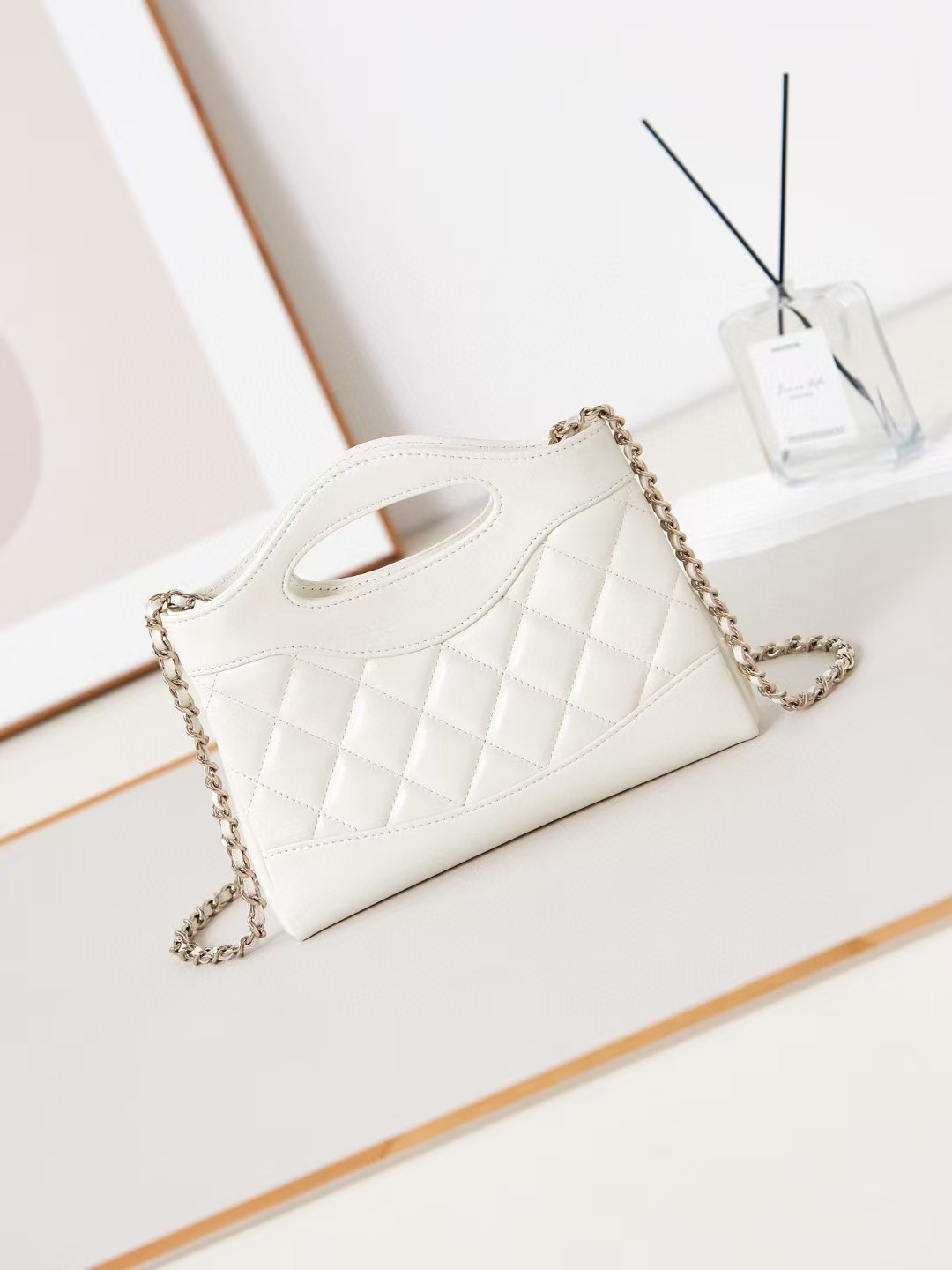 Chanel 31 Nano Chain Bag Lambskin AS3656 17.5x20.5x4cm