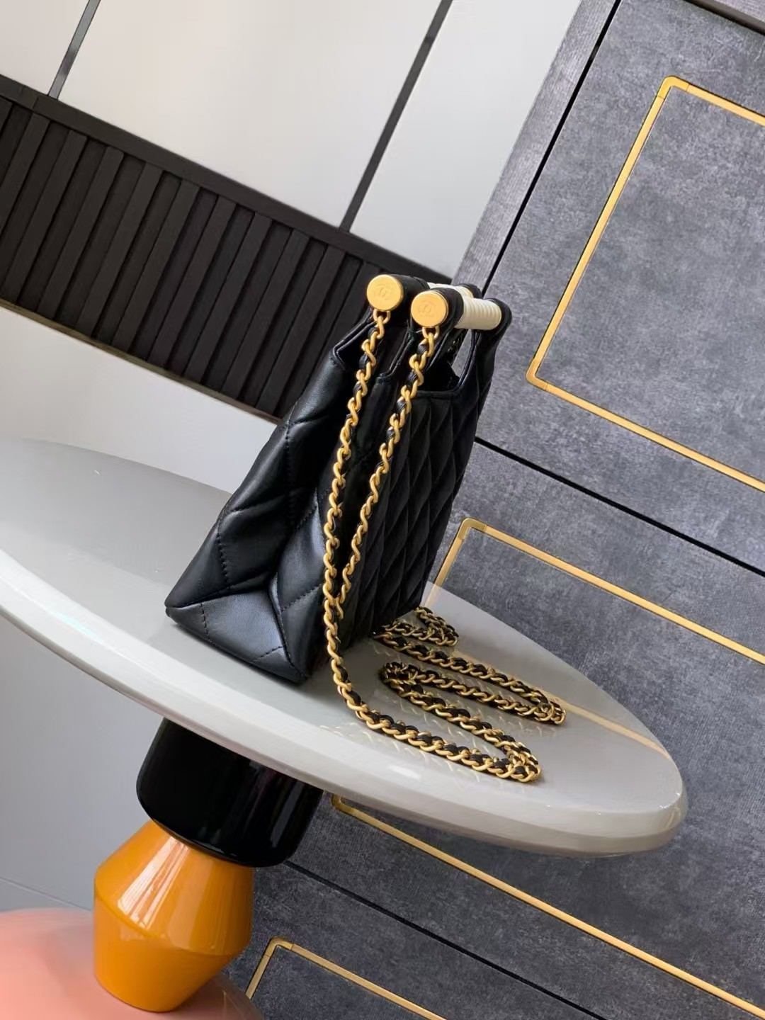 Chanel Small Shopping Bag AS5413 17x22x8cm