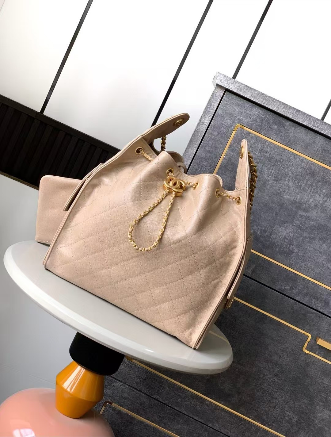 CHANEL 25C Bucket BAG 40x30x15cm