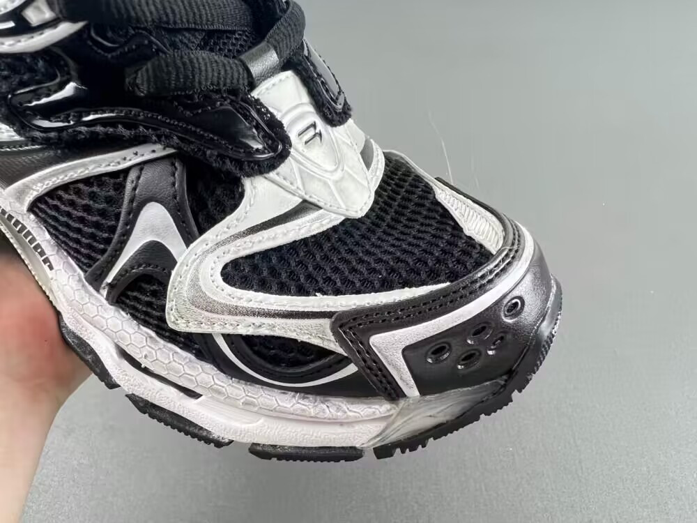 UA Balenciaga Runner Black White