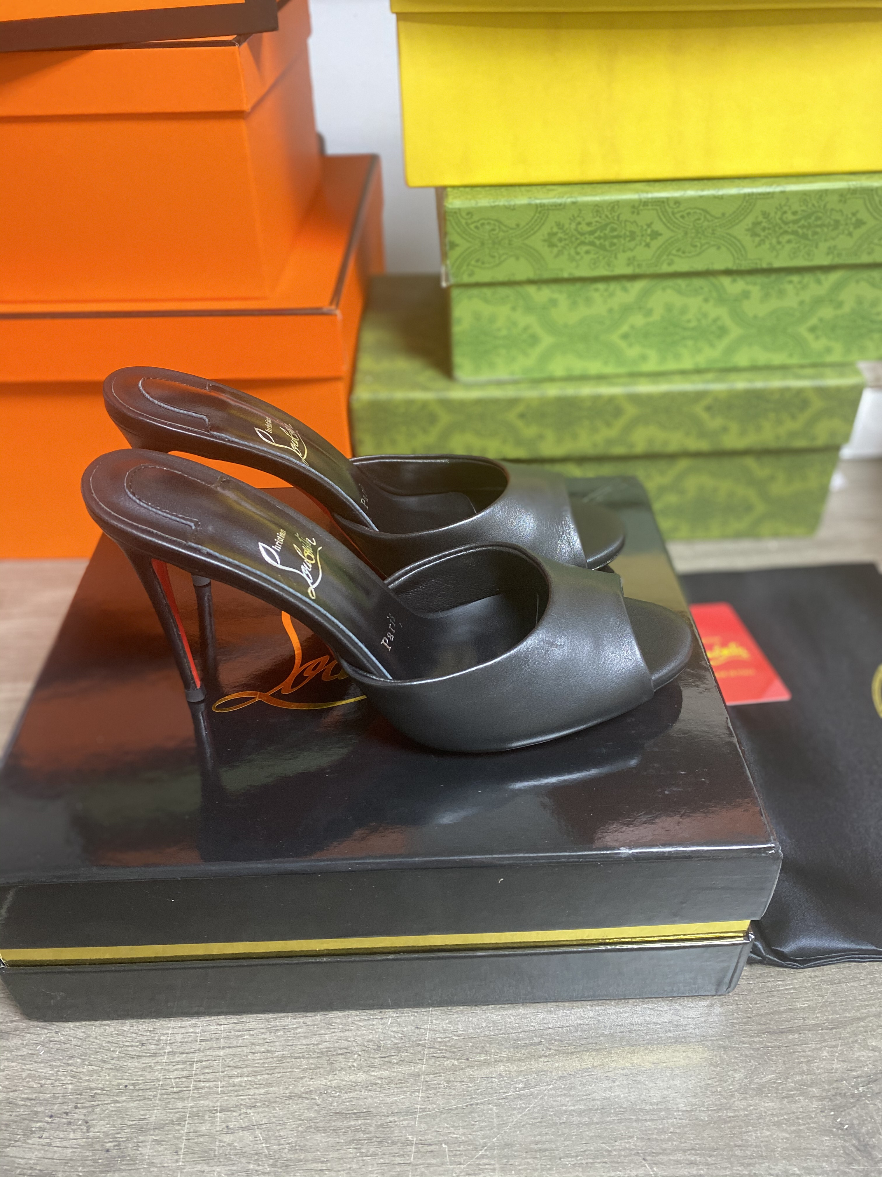 UA Christian Louboutin Me Dolly 100 Calfskin Leather Mules