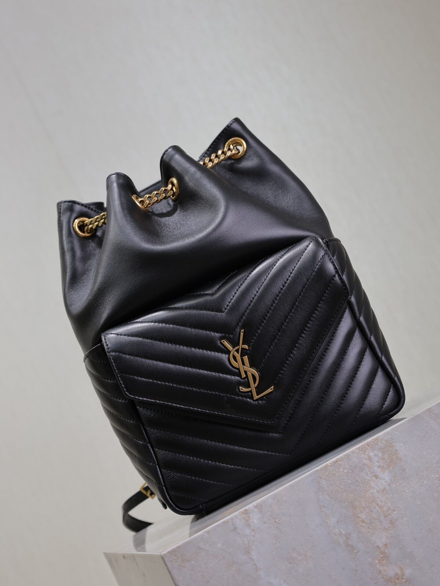 YSL Saint Laurent Joe Drawstring Quilted Backpack 22x29x15cm