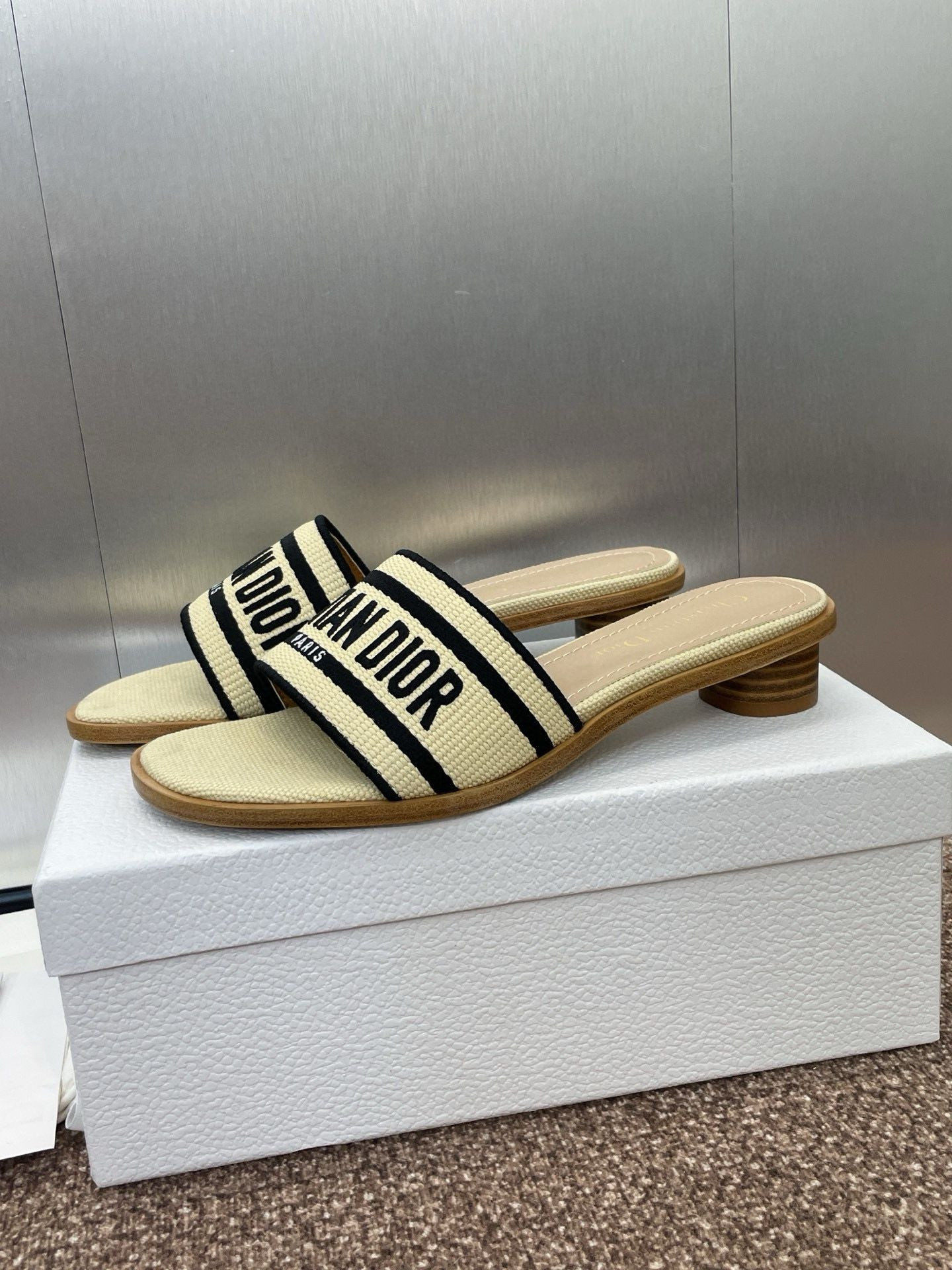 UA Dior Dway Heeled Slide