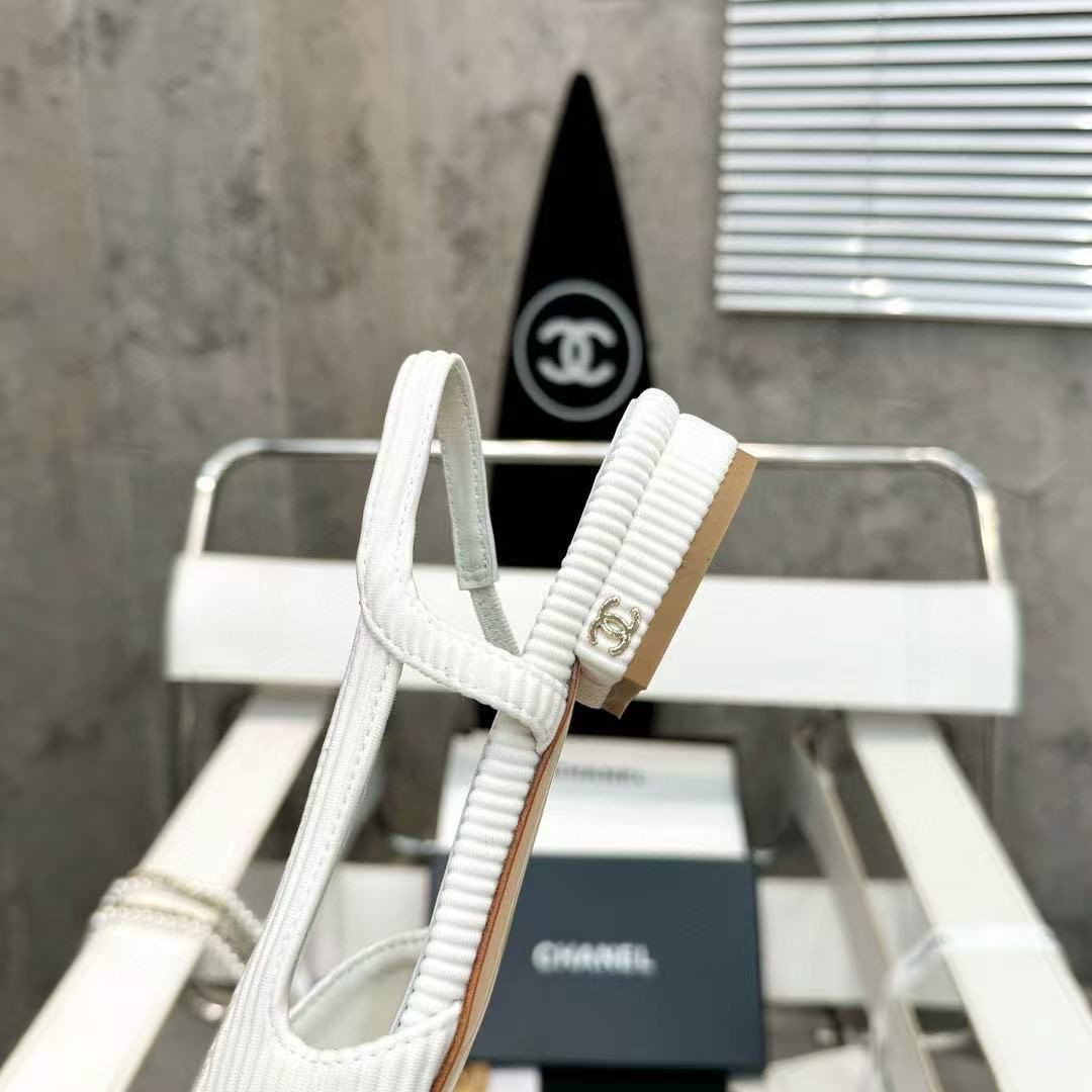 UA CHANEL SLINGBACKS FLAT