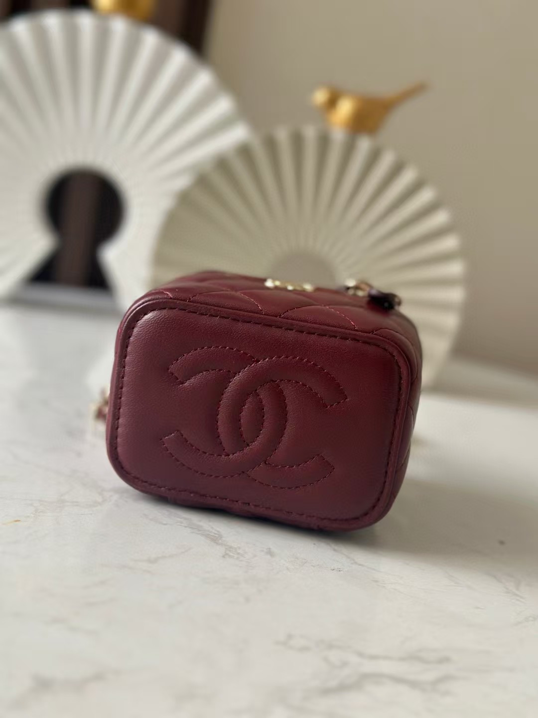 Chanel Classic Top Handle Vanity Case with Chain 10x7x9cm