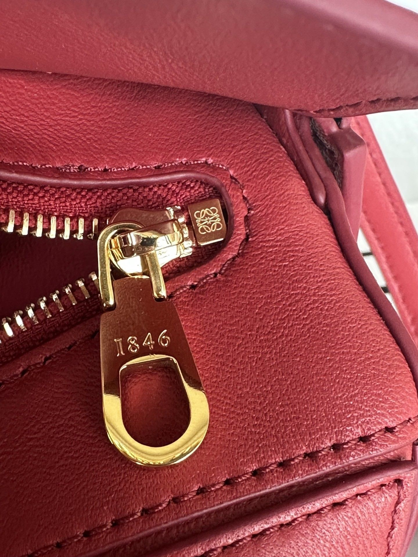 Loewe Mini Featherlight Puzzle Bag Nappa Lambskin 18x12.5x8cm