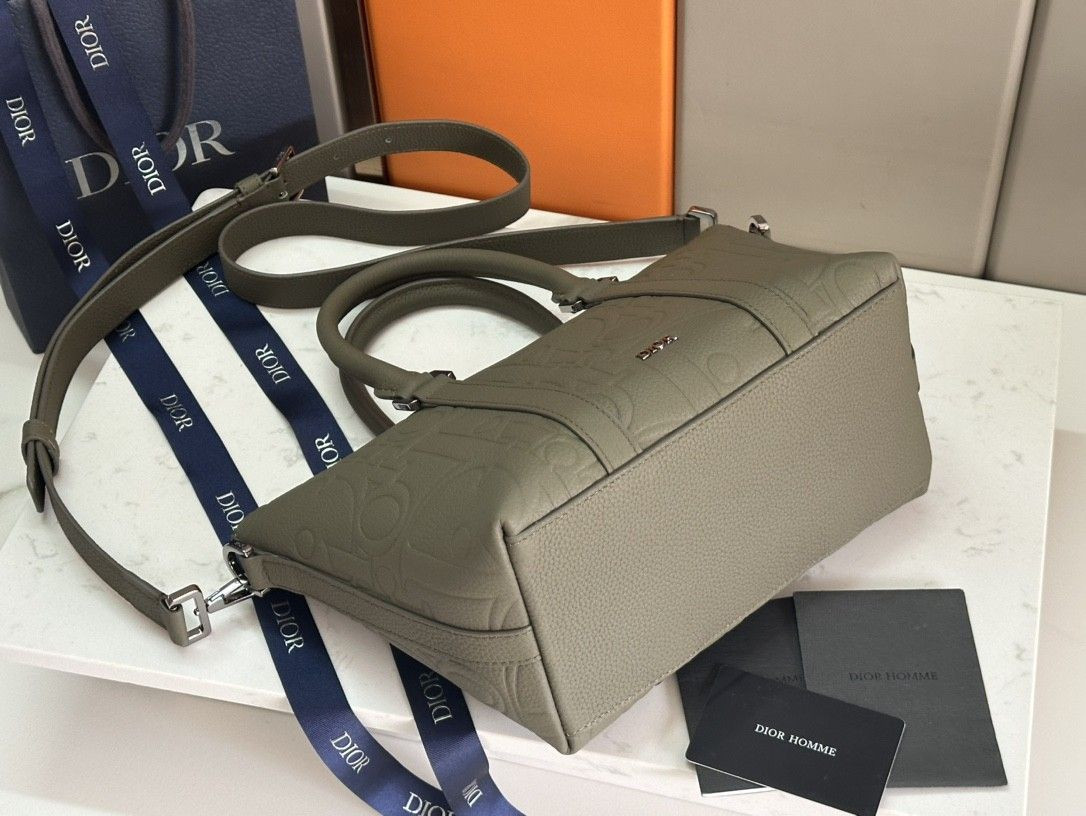 Dior Weekender 25 31x18x12cm