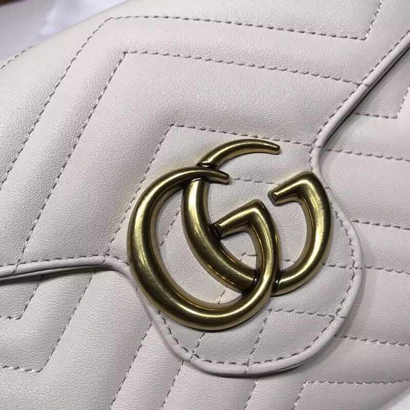 Gucci GG Marmont Super Mini Bag 20x13x6cm