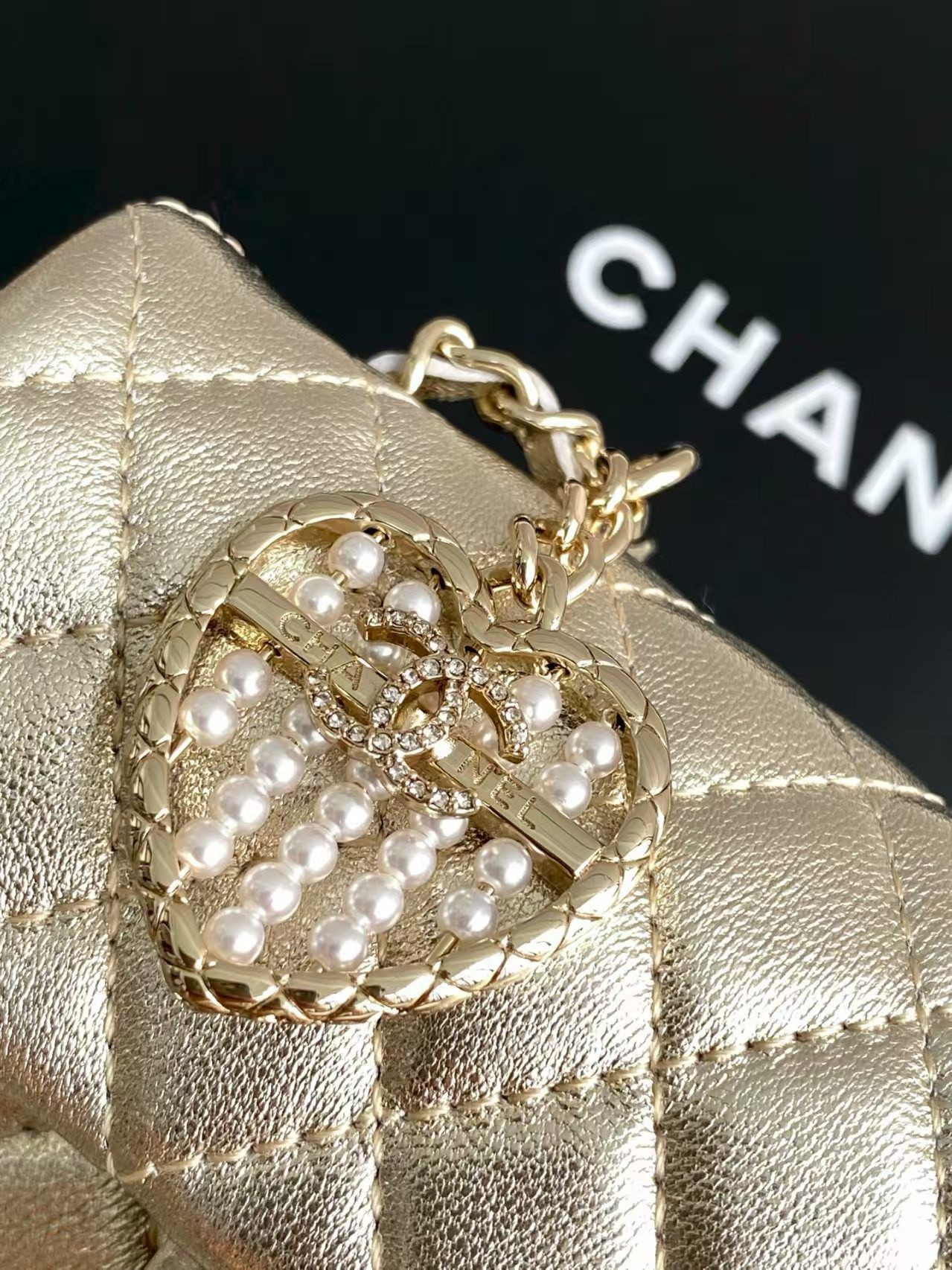 Chanel Classic Mini Bag with Hook 8x12.5x5cm