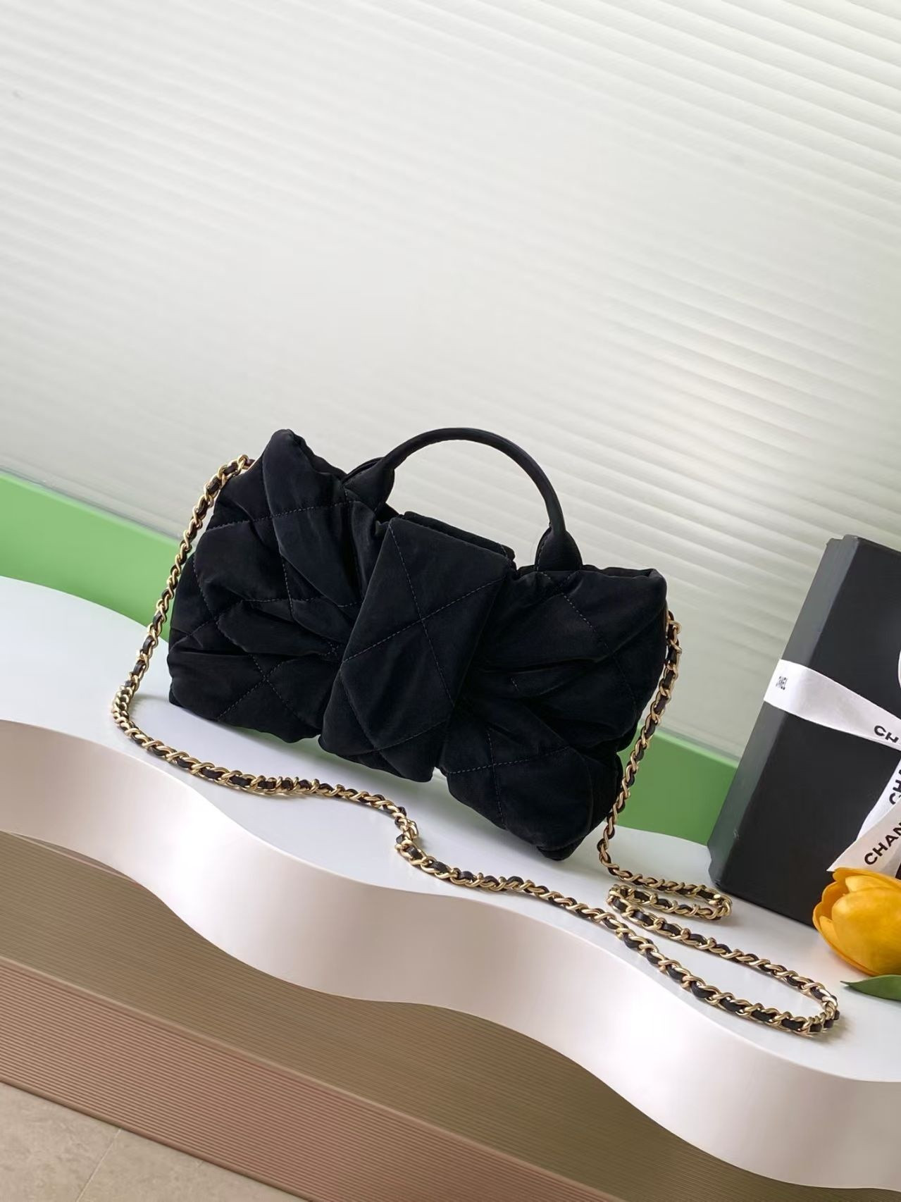 Chanel Mini Bow Bag 18x26x5cm