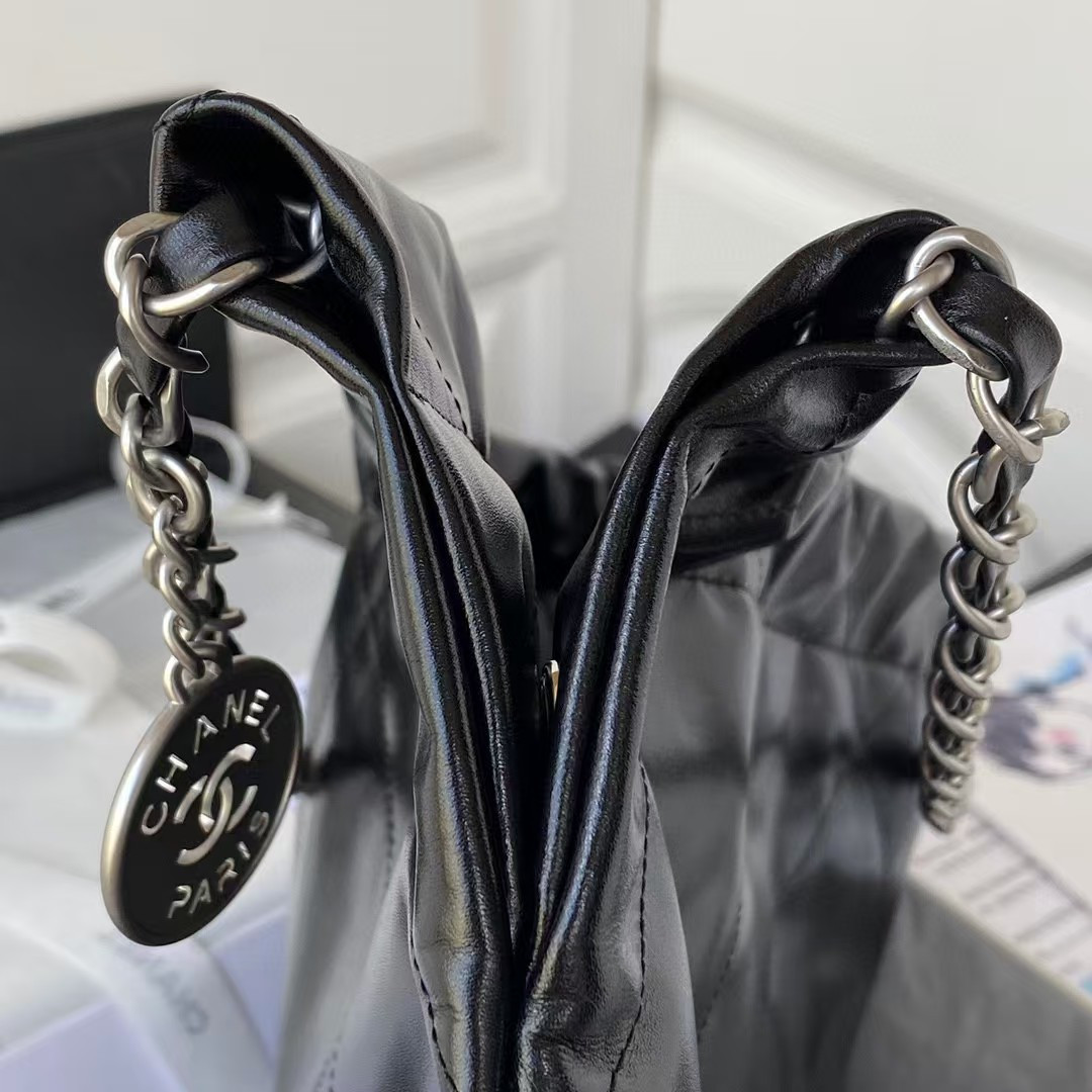 CHANEL 22 HANDBAG AS3261 39×42×8 cm
