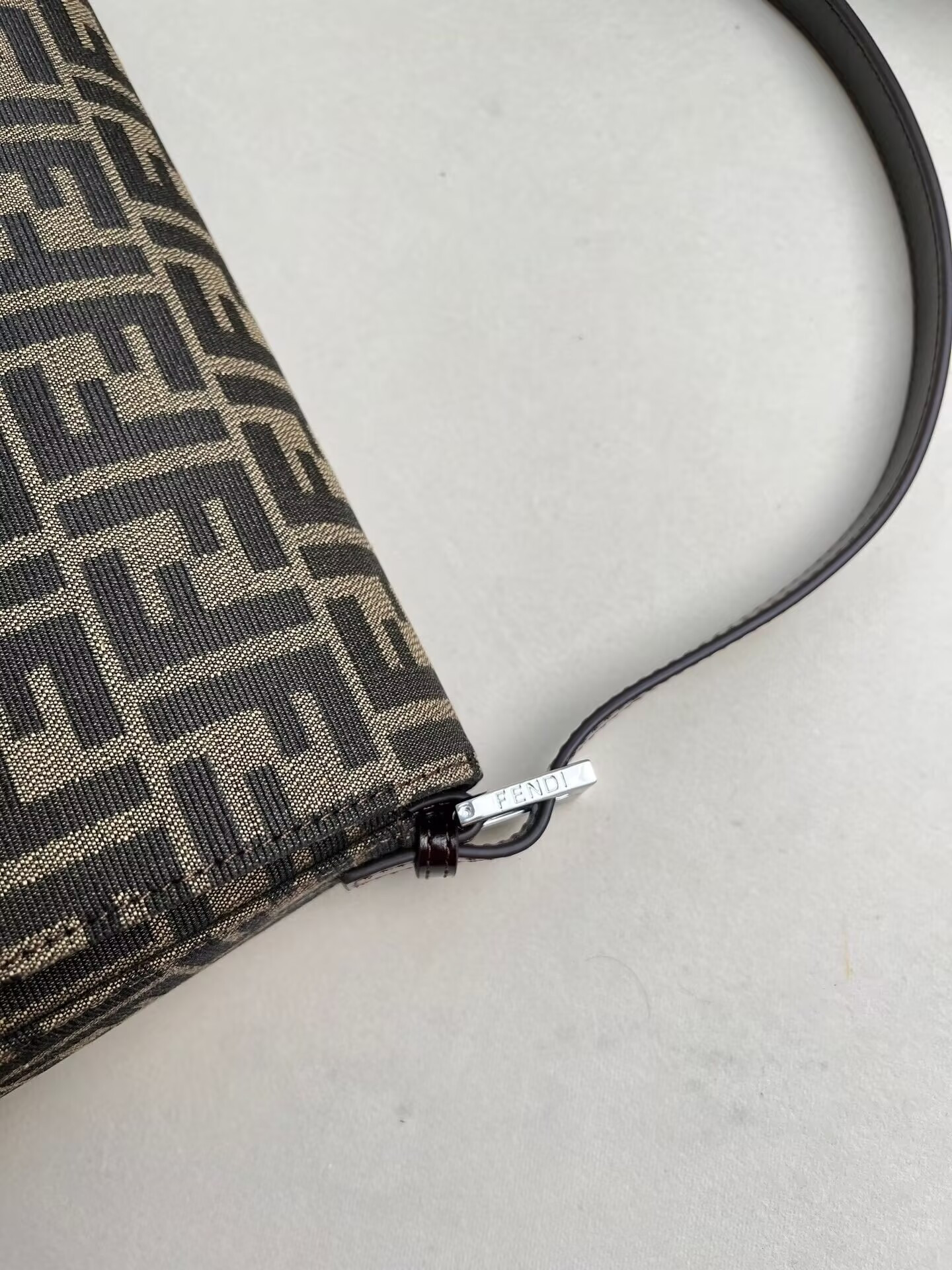 Fendi Zucca Pattern Mamma Bucket Shoulder Bag 29x21x11cm