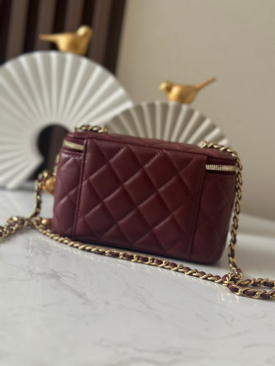 CHANEL Vanity With Chain 9.5x17x8cm