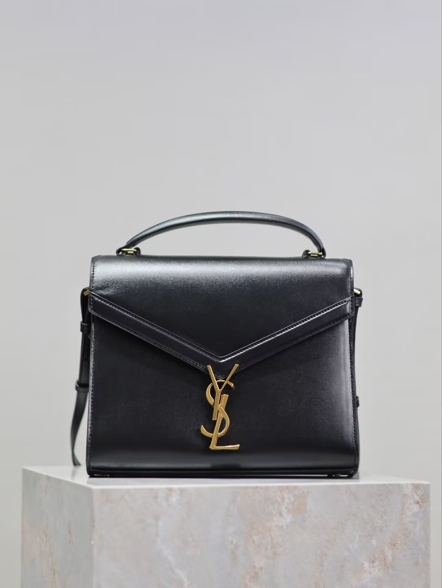 YSL Cassandra Top Handle Bag 24.5x20x11.5cm