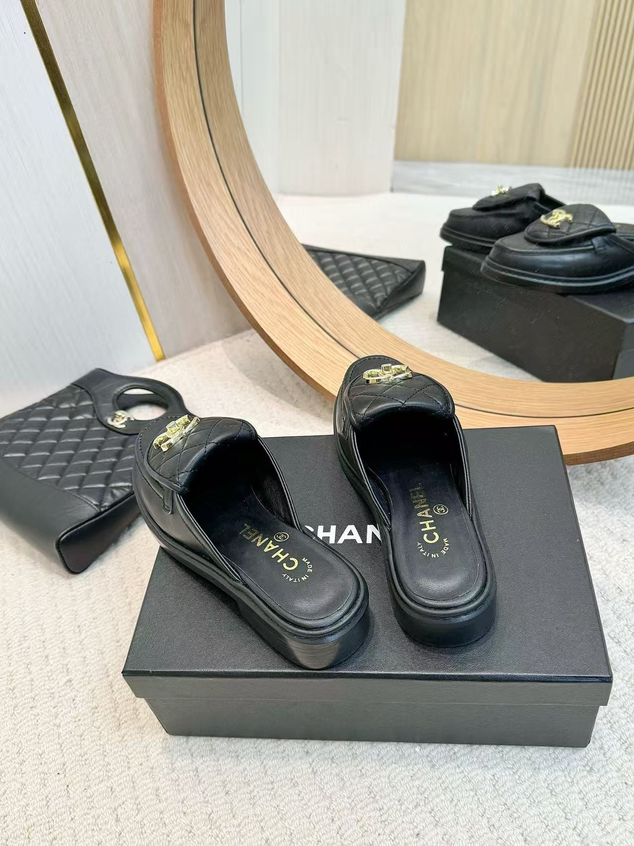 UA Chanel Slides Leather Flats