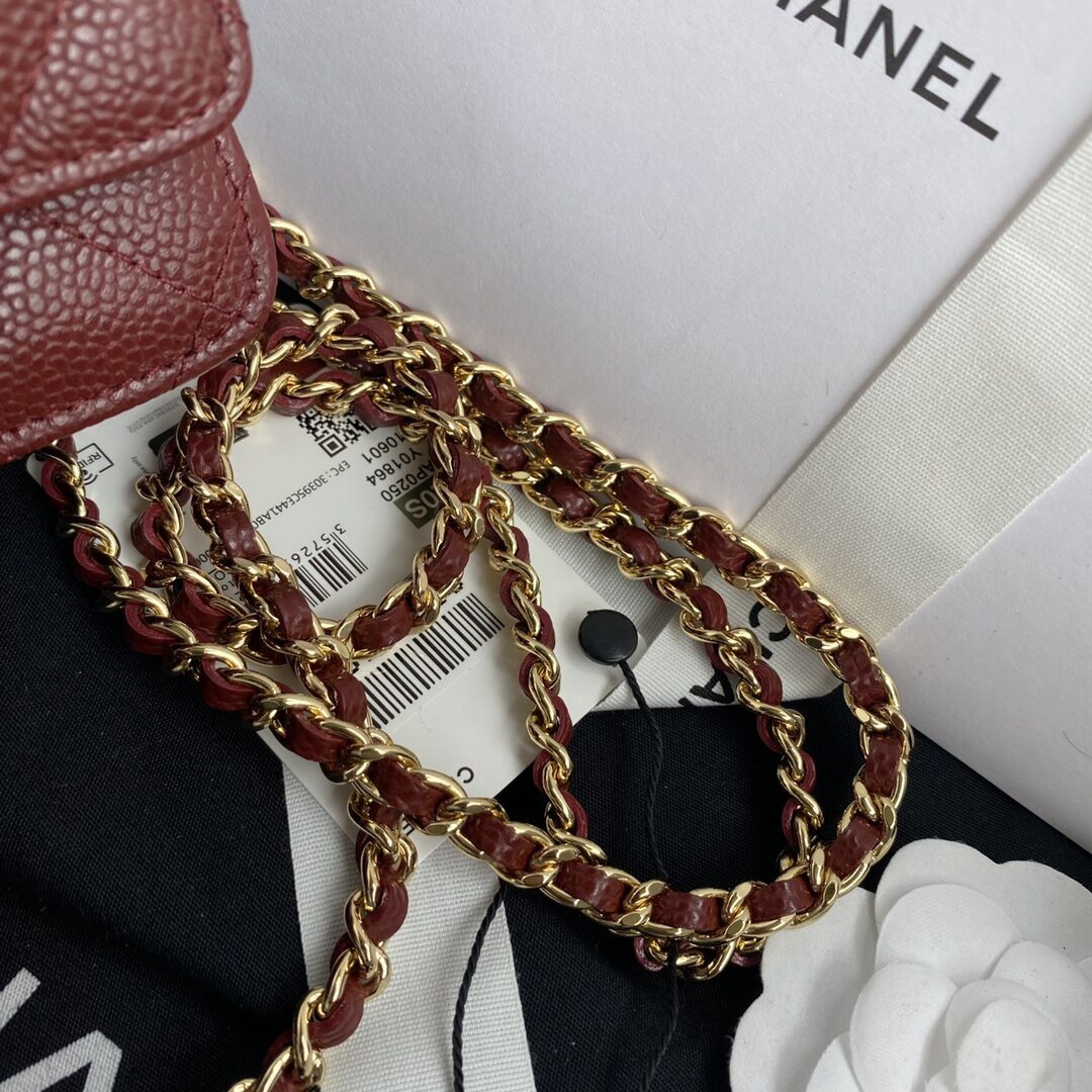 CHANEL WOC CLASSIC WALLET ON CHAIN RED 4.8 × 7.5 × 1.4 in