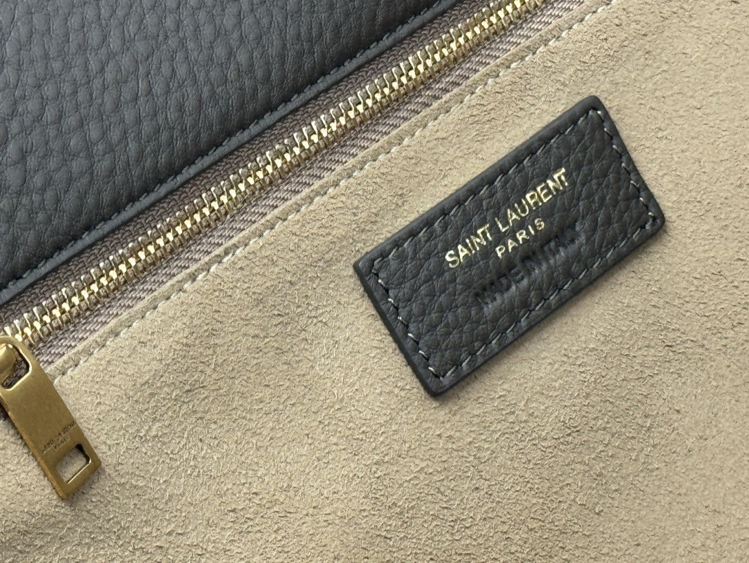 YSL LE 5 À 7 BEA in grained leather 50×28×18cm