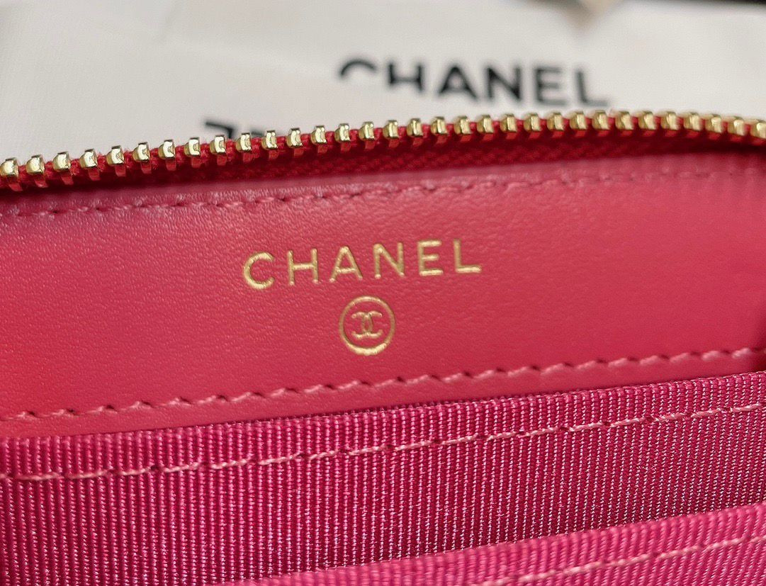 CHANEL ZIPPED COIN PURSE 7.5x11x2.5cm