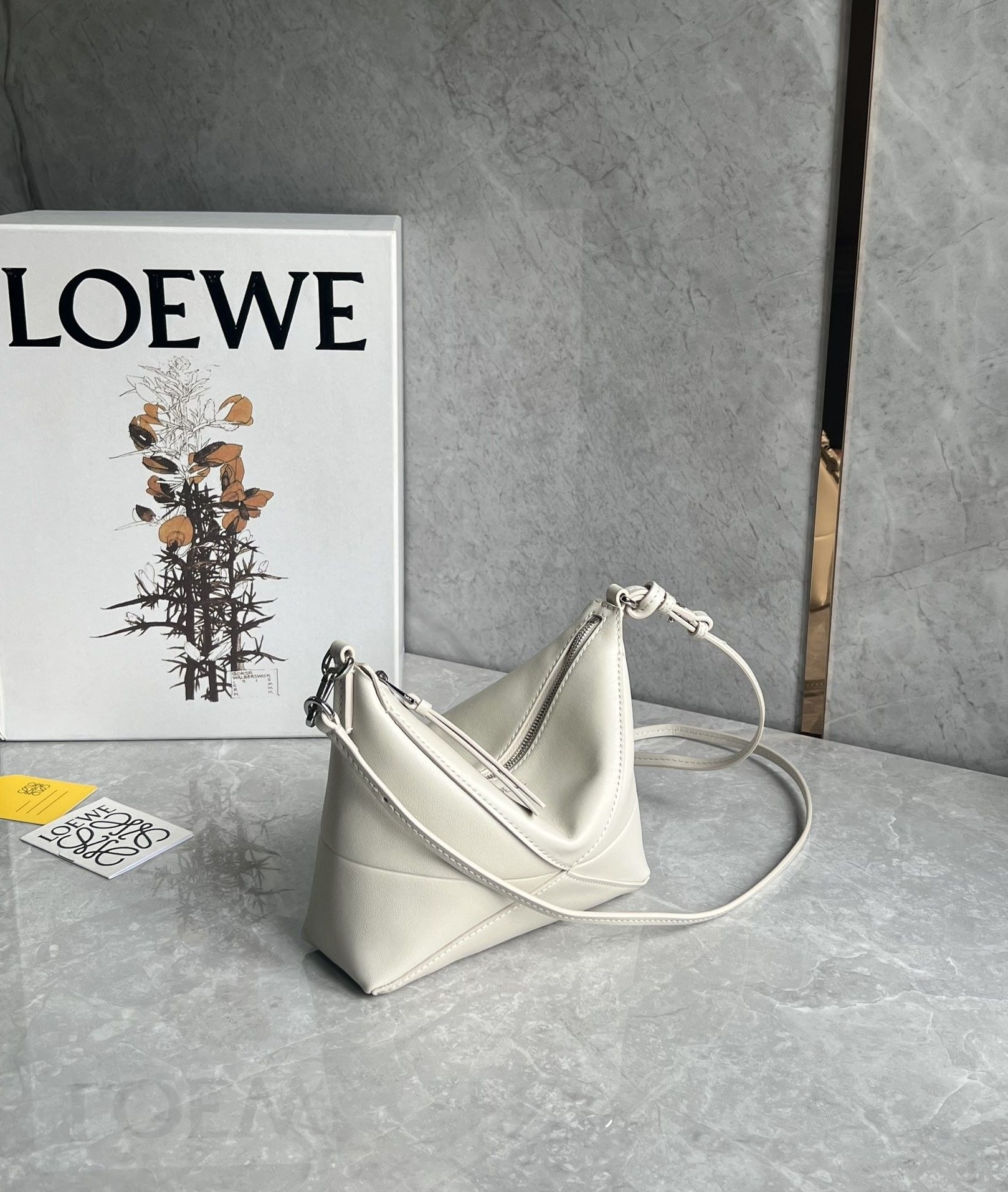 Loewe Puzzle Fold pouch in shiny nappa calfskin 15.5x23x6.5cm