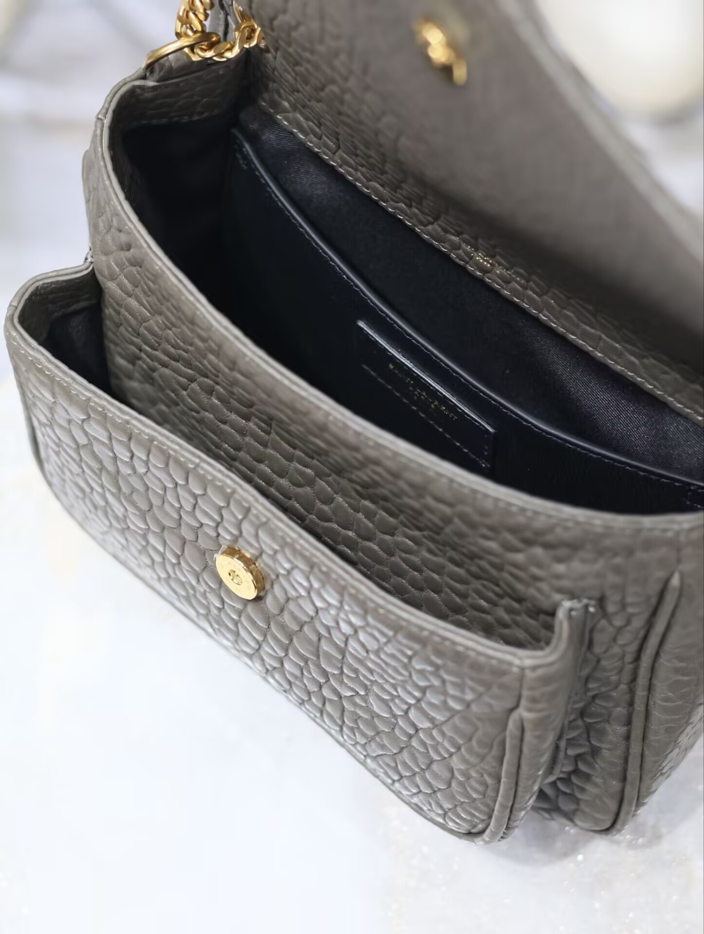 YSL Niki Mini in grained lambskin 828736 12.5x18x5cm