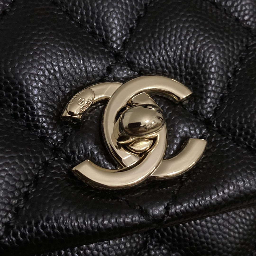 Chanel Coco Handle Bag A92990 24x14x10cm