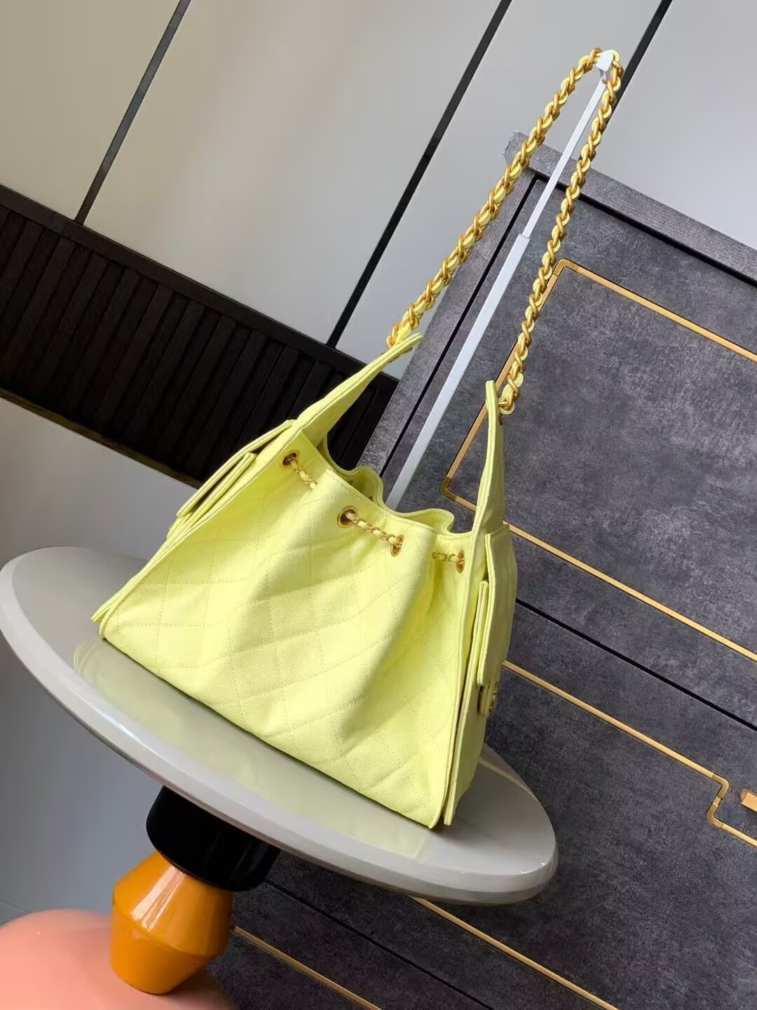 CHANEL 25C Bucket Bag 26x30x14cm