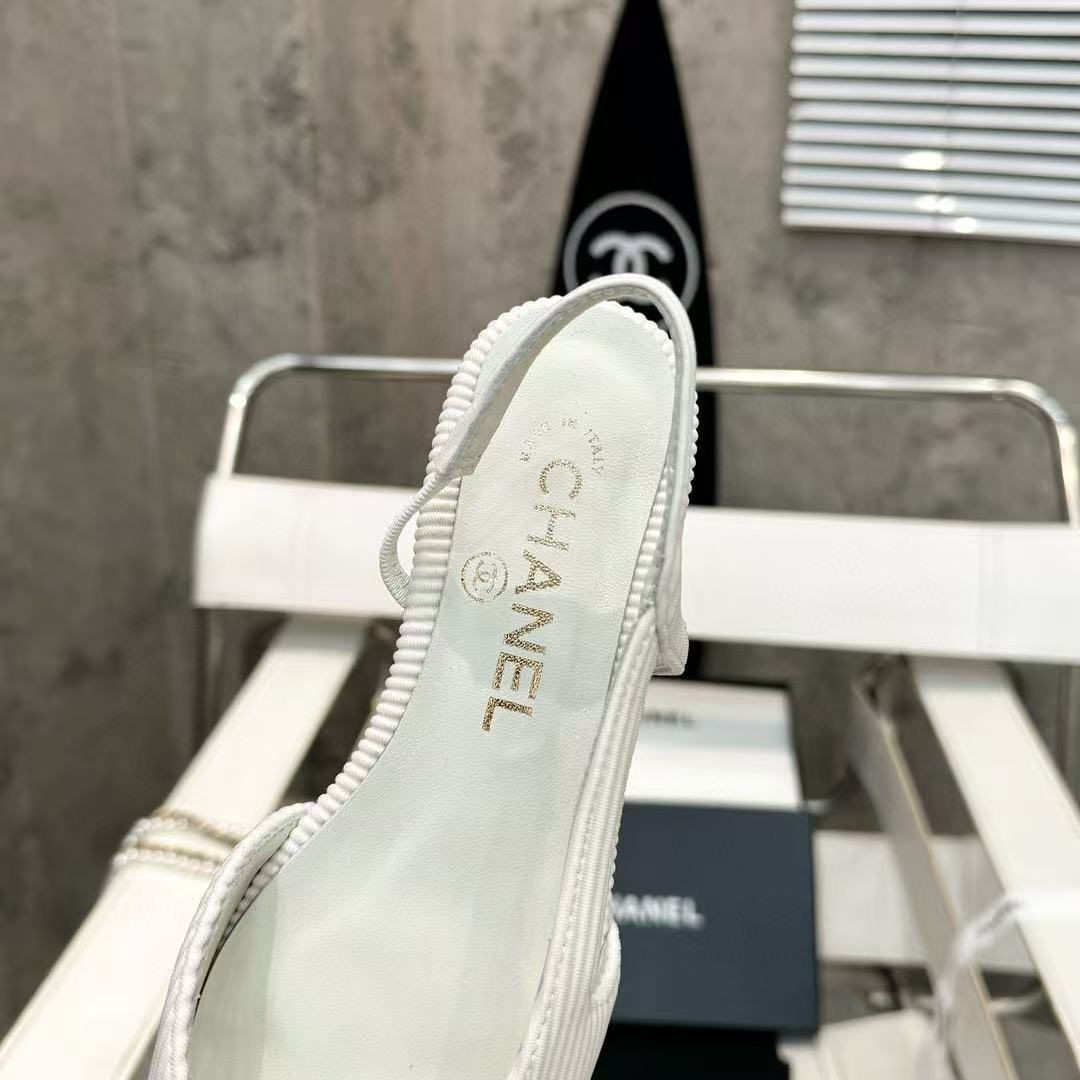 UA CHANEL SLINGBACKS FLAT