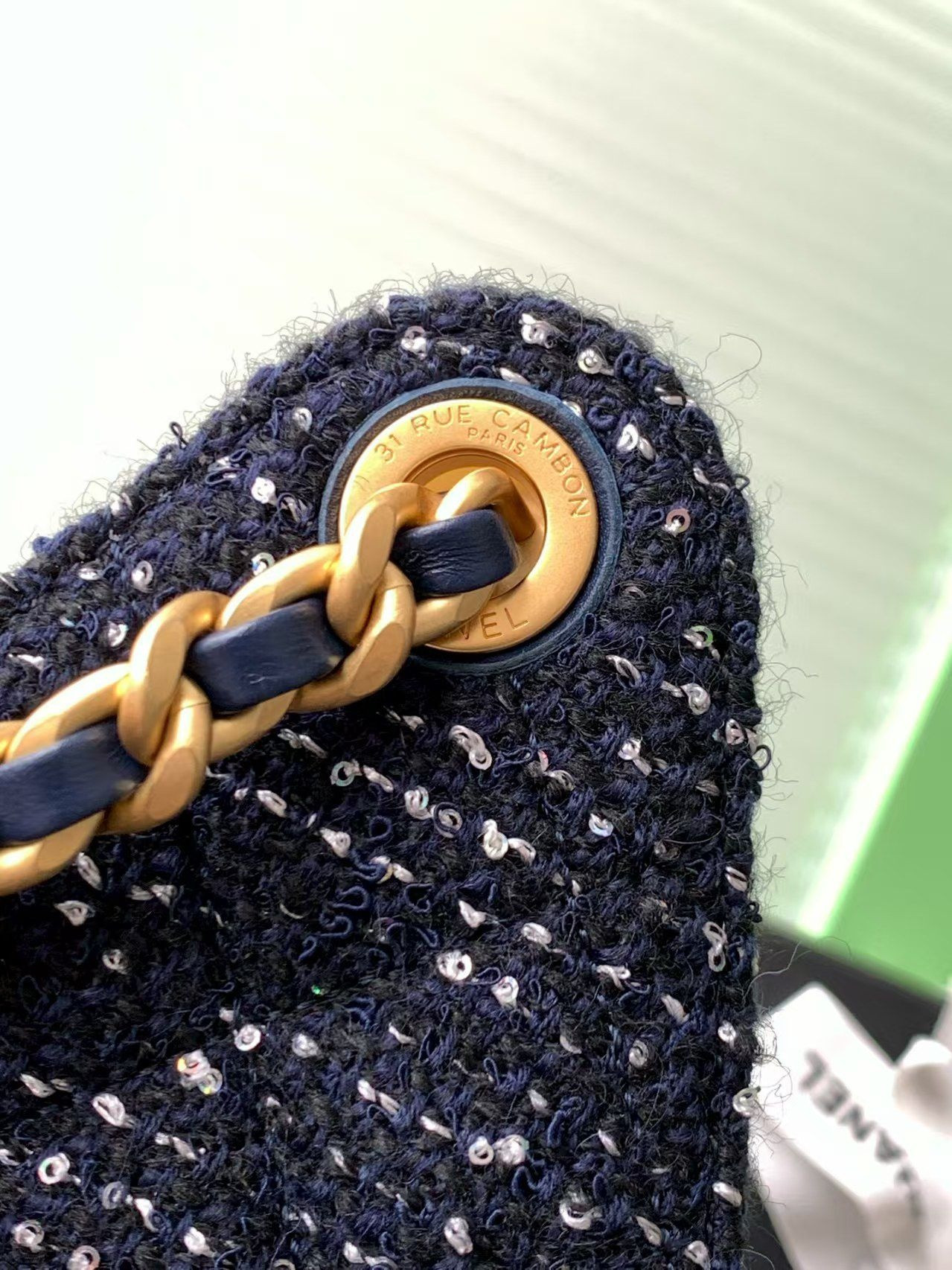 Chanel 25 Bucket Tweed Bag 26x30x14cm