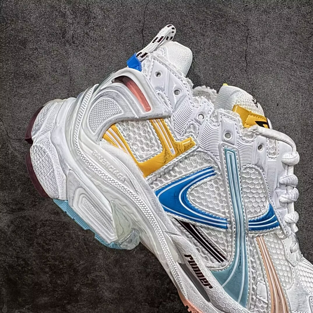 UA Balenciaga Runner Sneaker