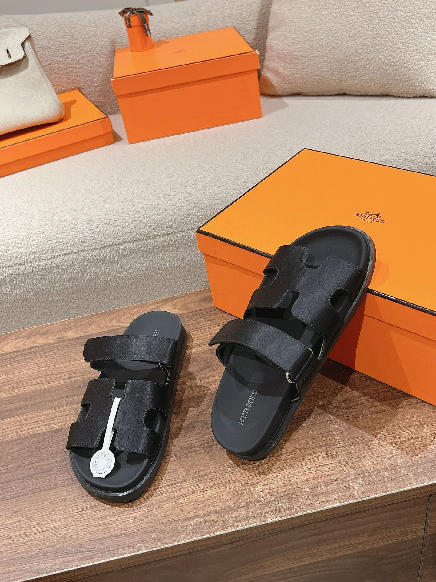 UA Hermès Chypre Sandal