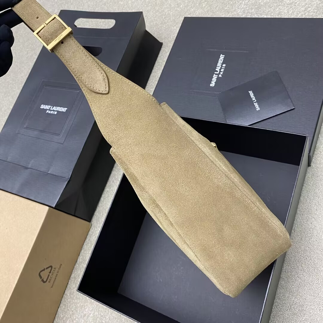 YSL LE 5 À 7 SUPPLE IN SUEDE 23x22x8CM