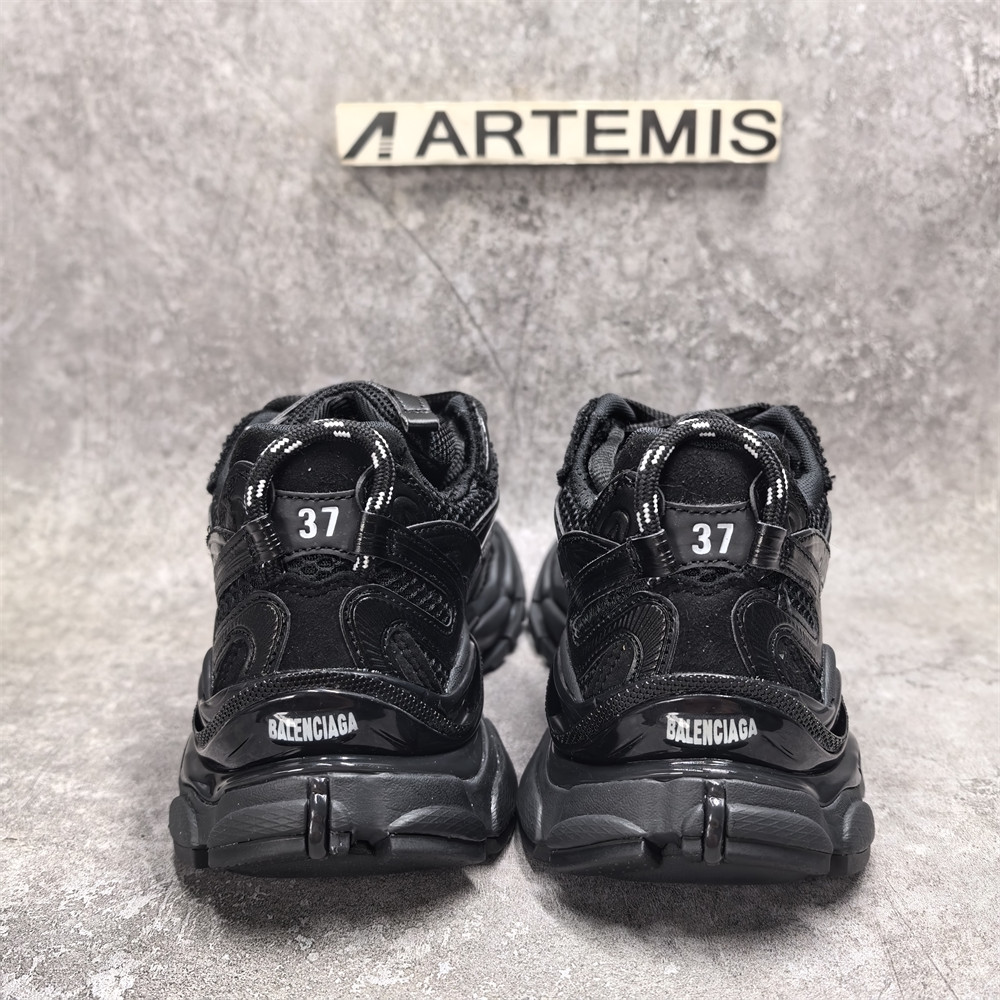 UA Balenciaga Runner Sneaker