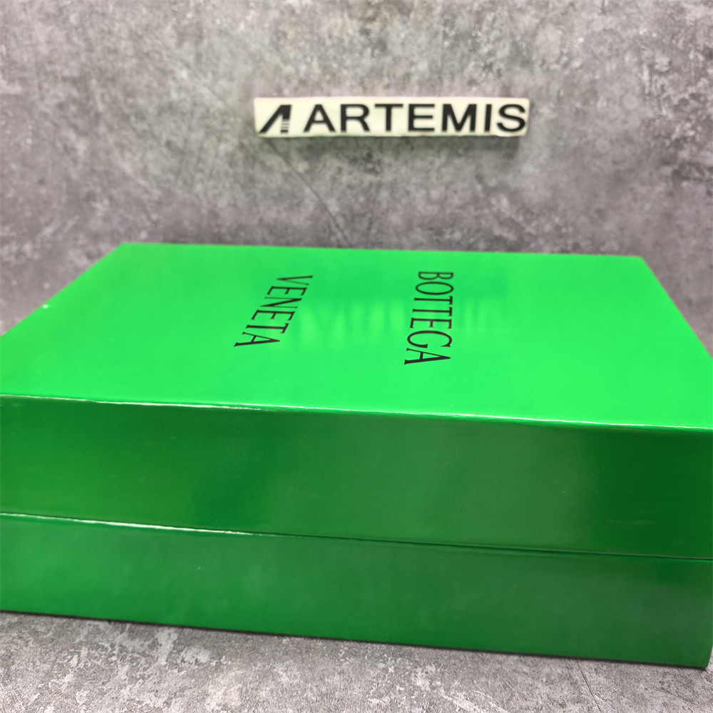 UA Bottega Veneta Orbit Sneaker