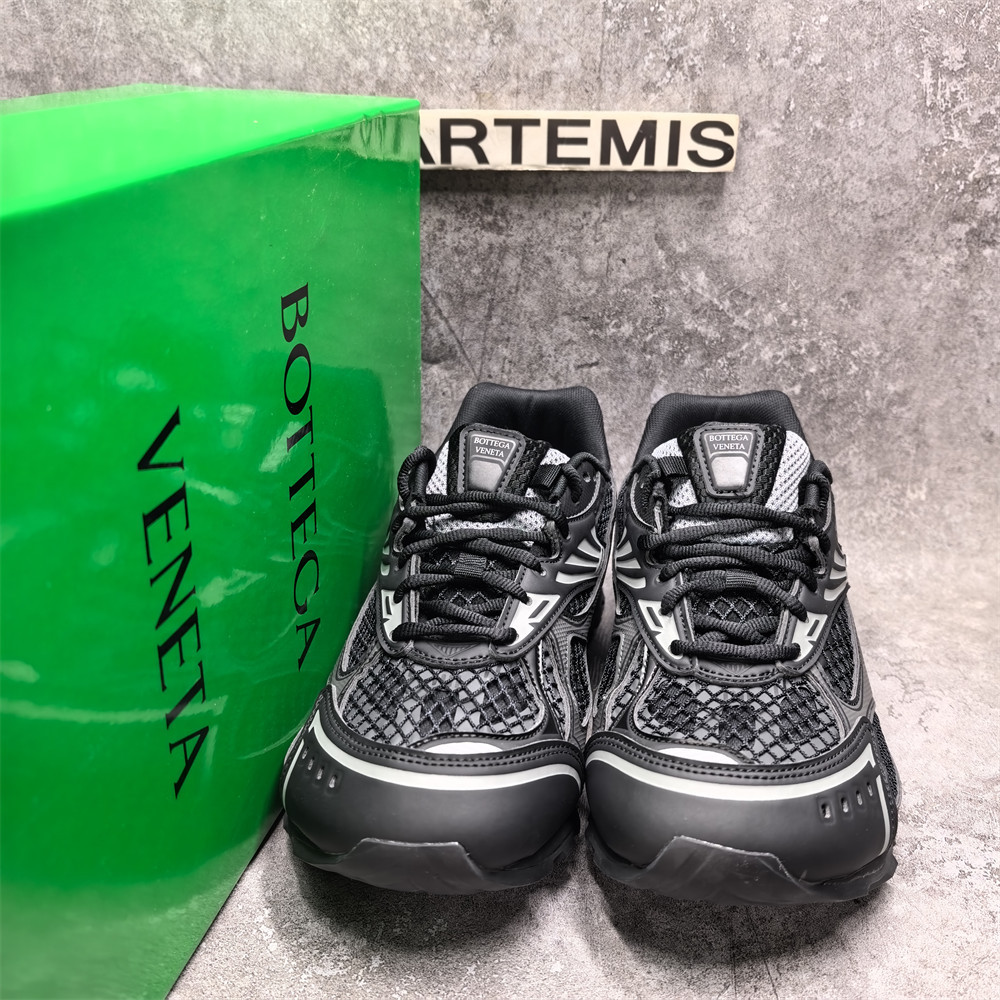 UA Bottega Veneta Orbit Sneaker