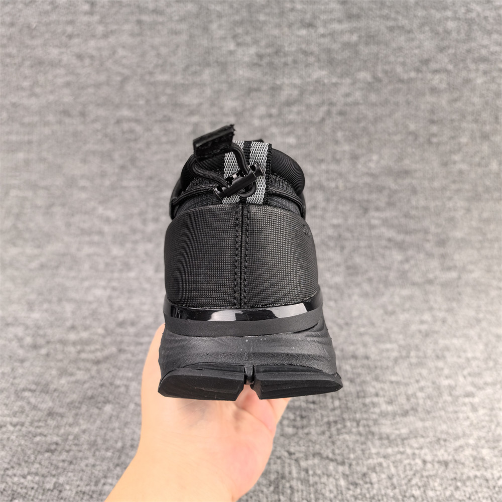 UA Canada Goose Glacier Trail Sneaker