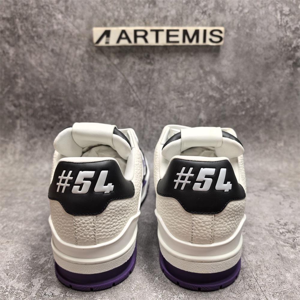 UA LV Trainer Sneaker