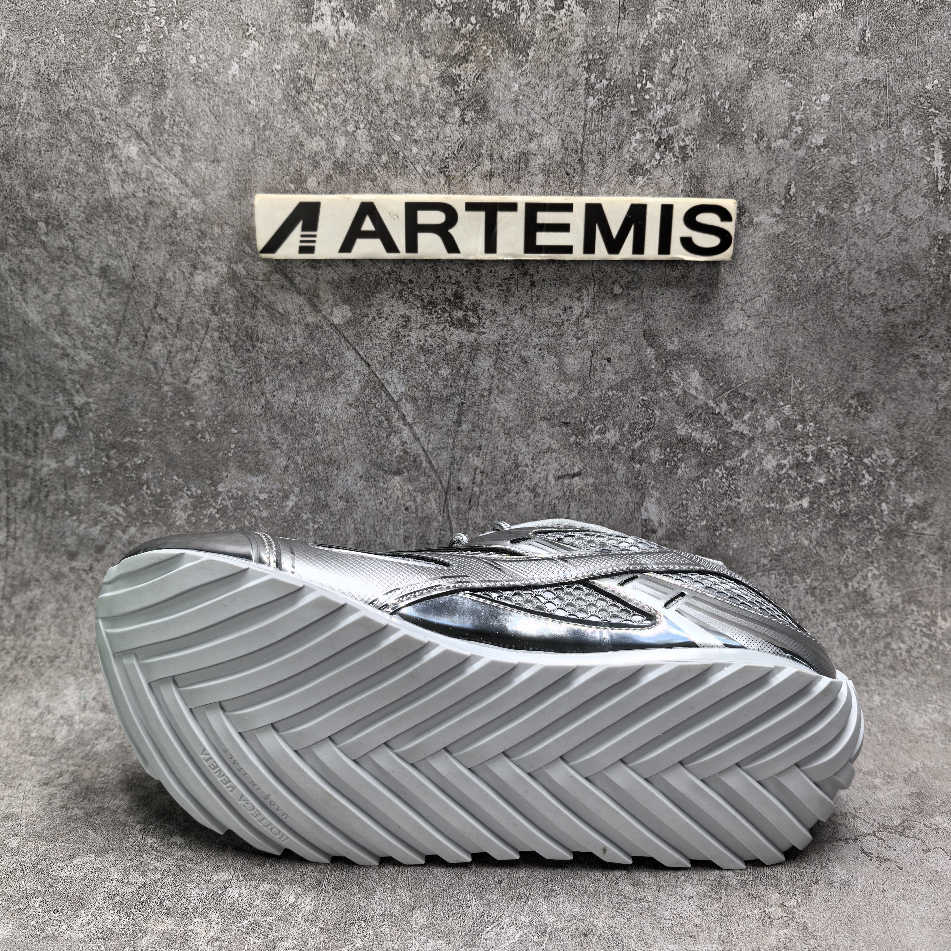 UA Bottega Veneta Orbit Sneaker