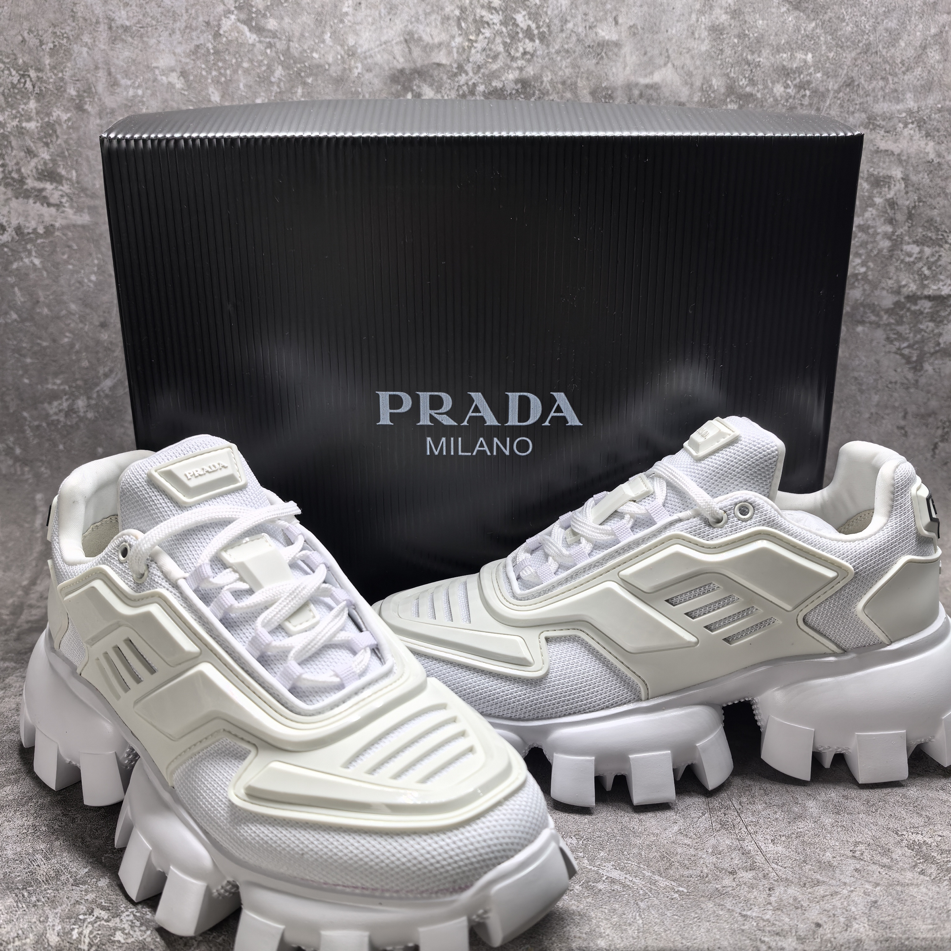 UA PRADA Sneaker