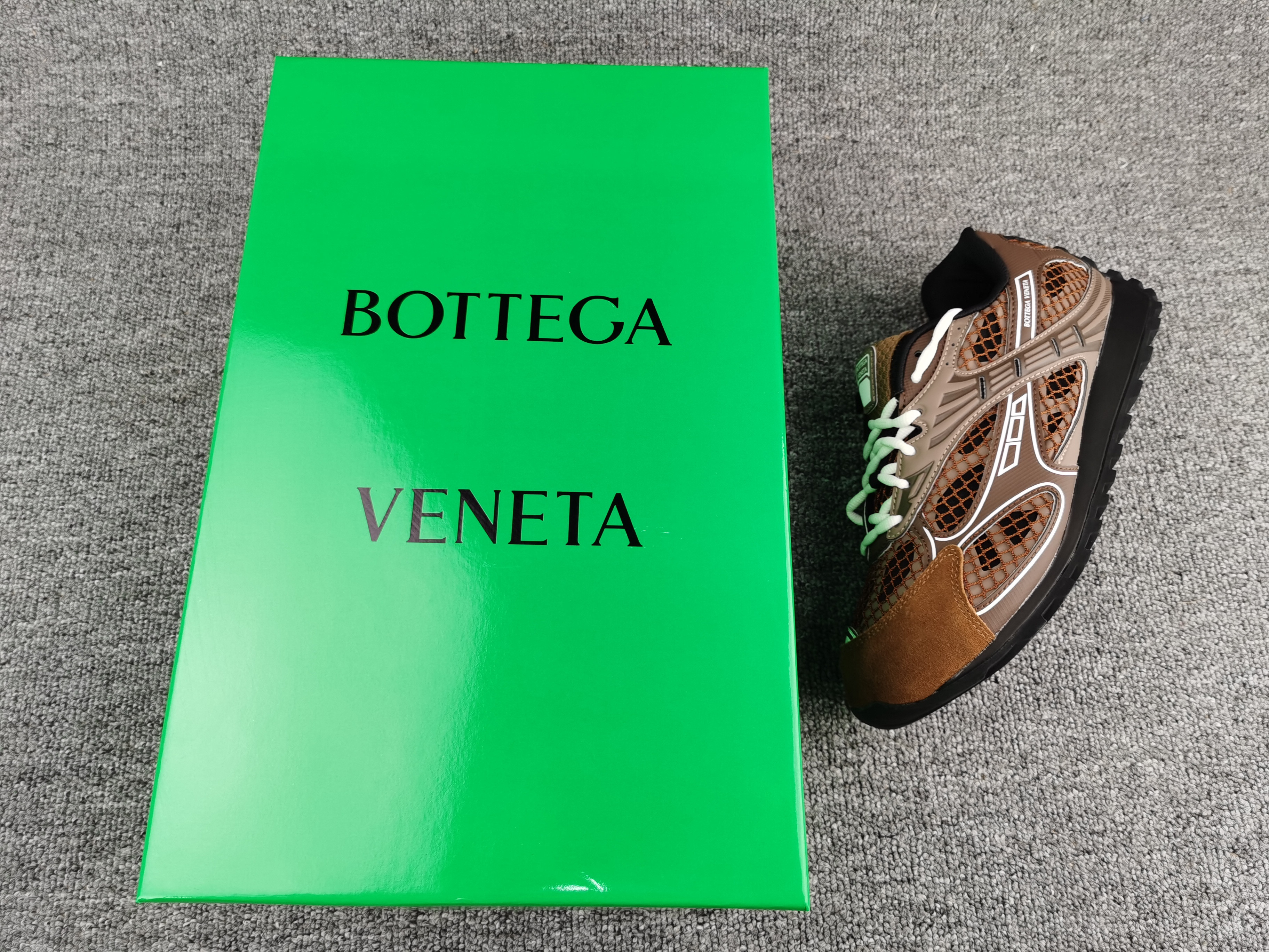 UA Bottega Veneta Orbit Sneaker
