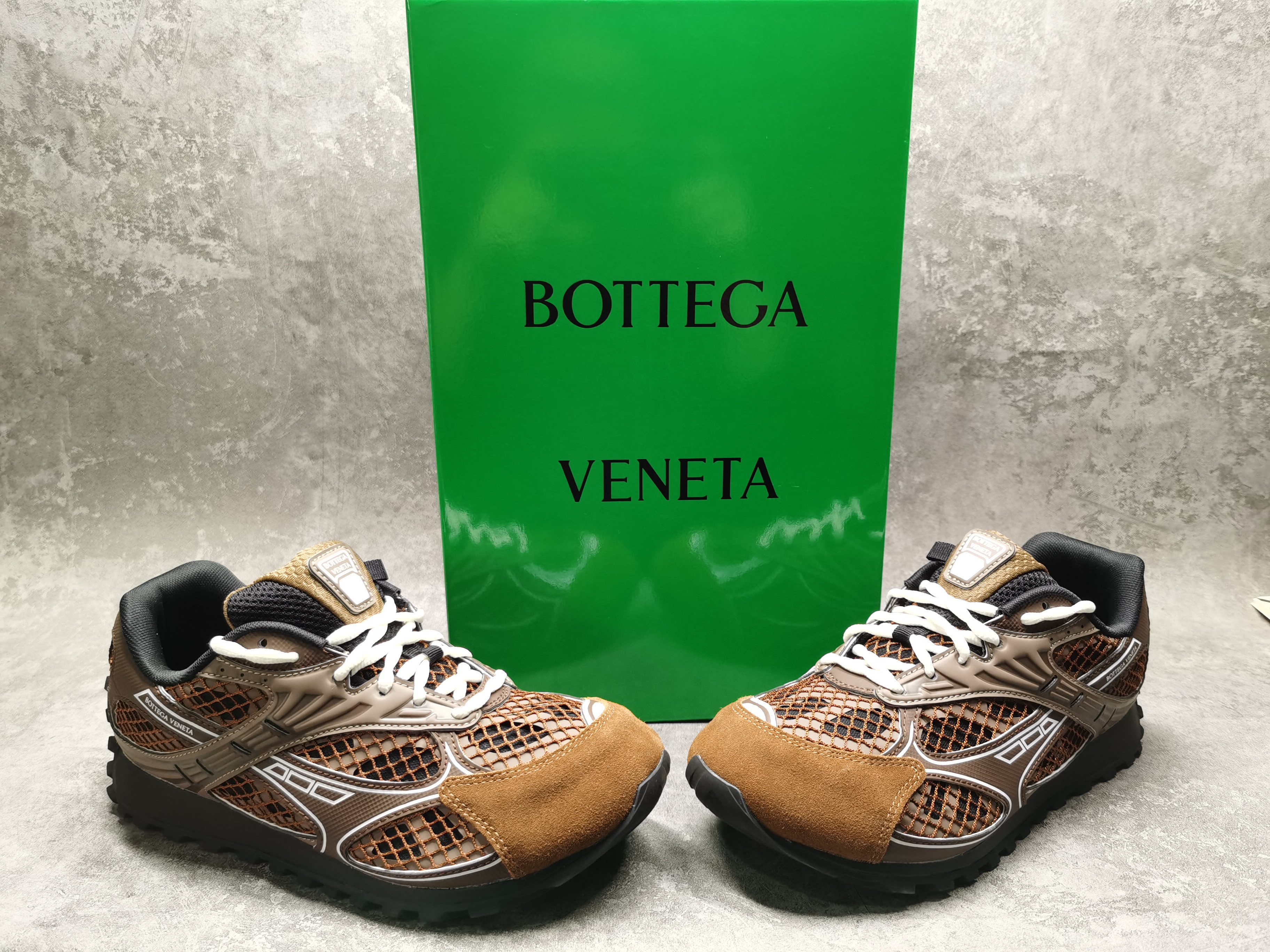 UA Bottega Veneta Orbit Sneaker