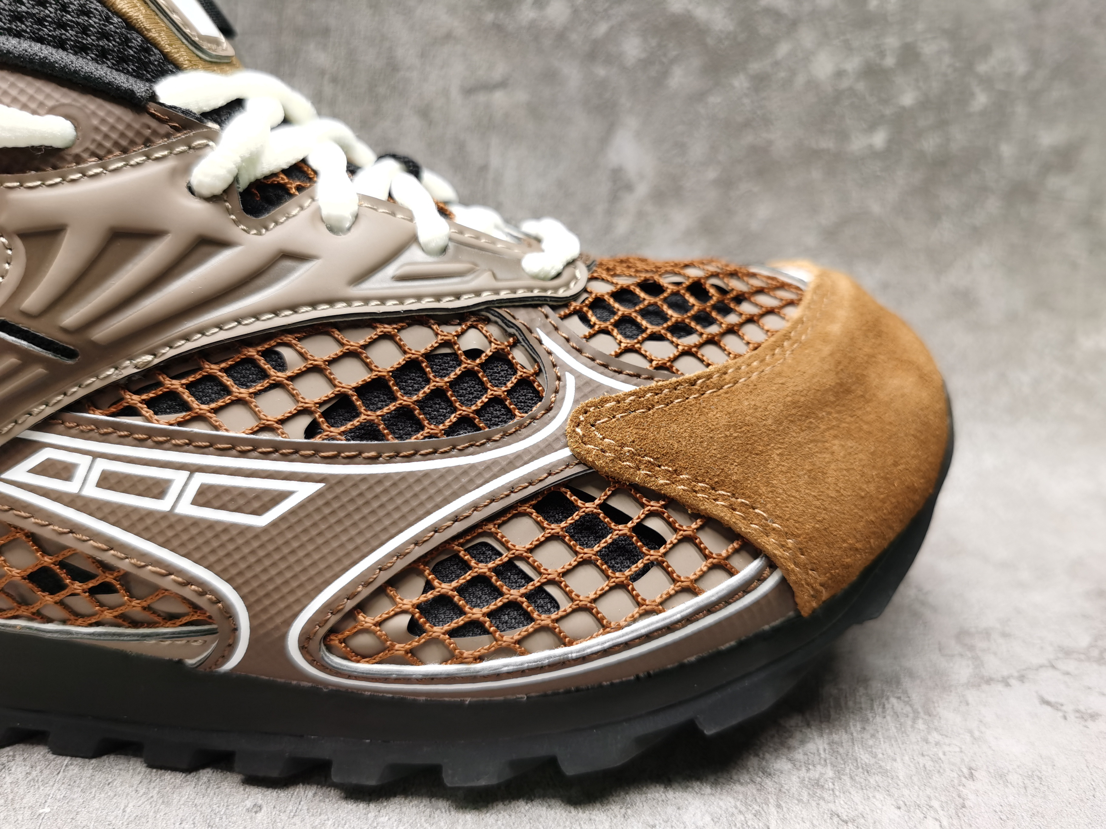 UA Bottega Veneta Orbit Sneaker