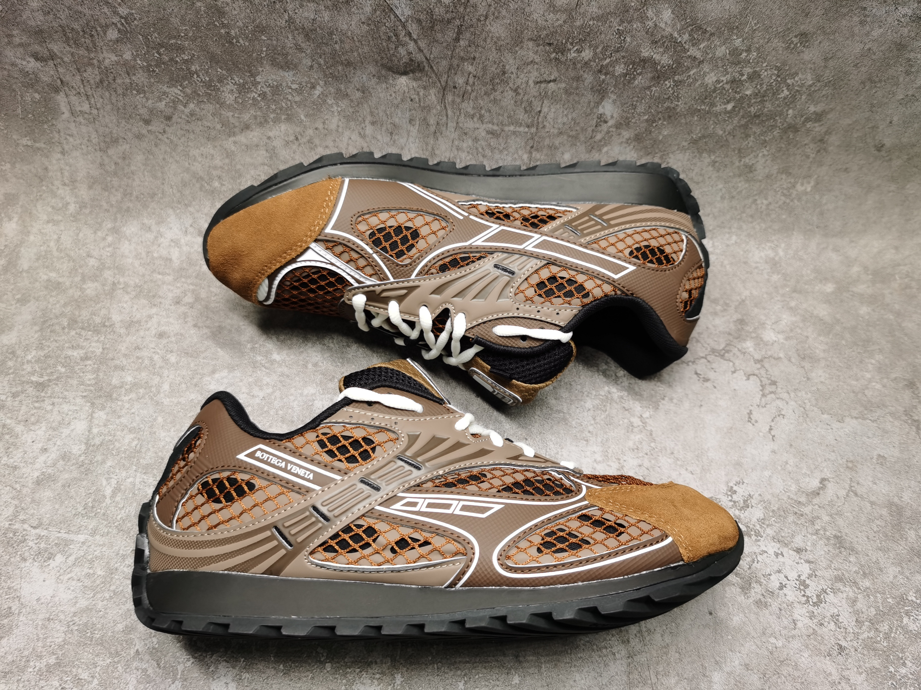 UA Bottega Veneta Orbit Sneaker